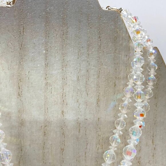 Vintage Aurora Borealis Set Graduated Bead 25" Necklace Clip On Earrings - Picture 5 of 16